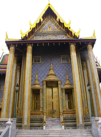 blue and gold palace